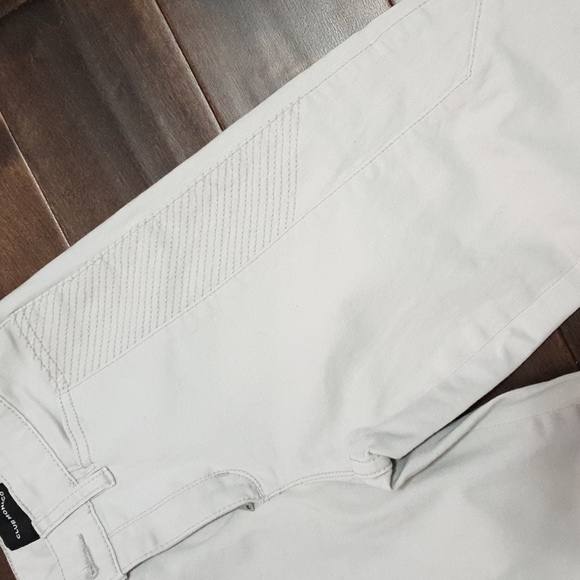 Club Monaco Skinny Pant - Picture 3 of 8